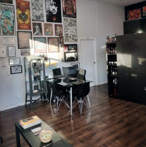 PuntoyComa Tattoo Studio