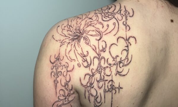 tatuaje neosigilista 21 nov 2025 Tatuaje neosigilismo PuntoyComa Tattoo Studio